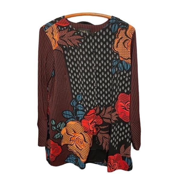 Bob‎ Mackie Button Down Flare Sleeves Colorful Top - Picture 1 of 9